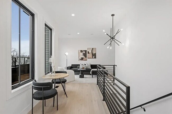 Foto del edificio - 490 Bennington St