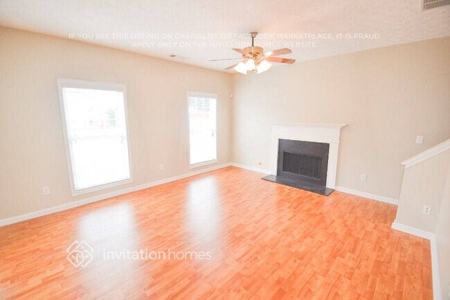 Foto del edificio - 783 Clairidge Oak Ct