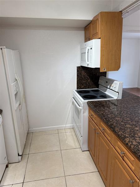 Foto del edificio - 264 Sunshine Dr