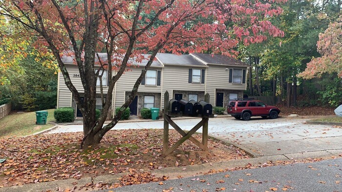 Primary Photo - READY NOW!!! Beautiful end unit town-home!