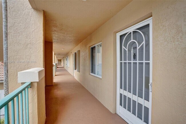 Foto del edificio - 12547 Imperial Isle Dr