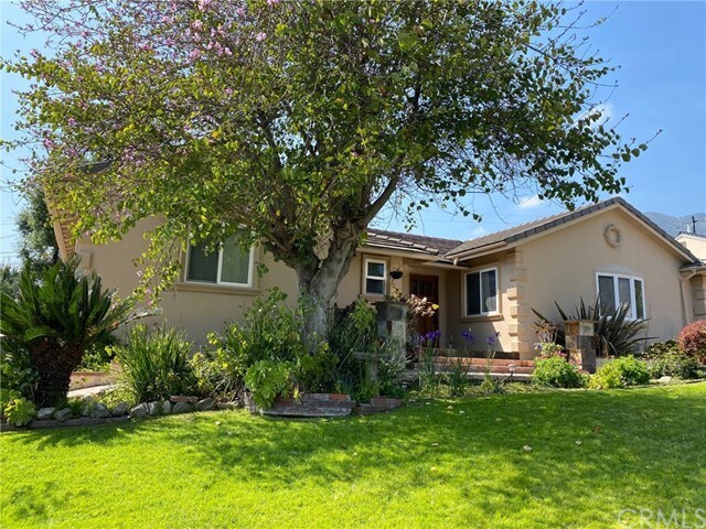 Primary Photo - 1765 Vista Del Valle Dr