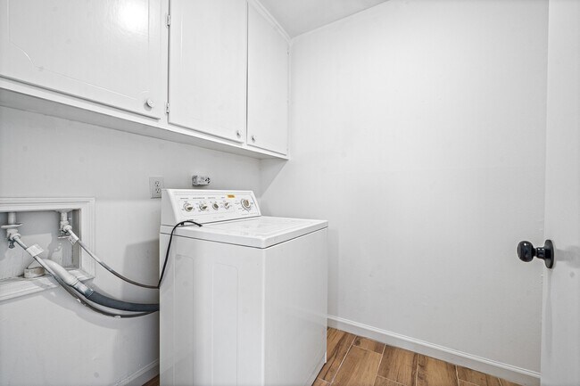 Foto del edificio - 10622 Inwood Dr