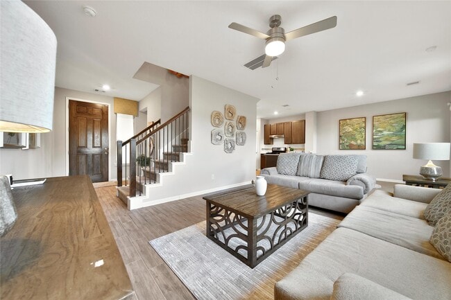 Building Photo - 3306 Forest Dr