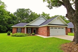 Building Photo - 21 Grove Cir