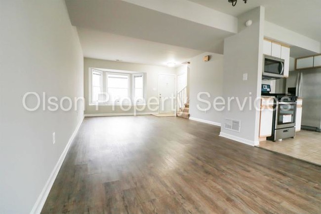 Building Photo - 6078 Delaware Dr