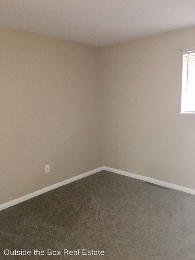 Foto del edificio - 3 br, 1 bath House - 3851 Tait Rd