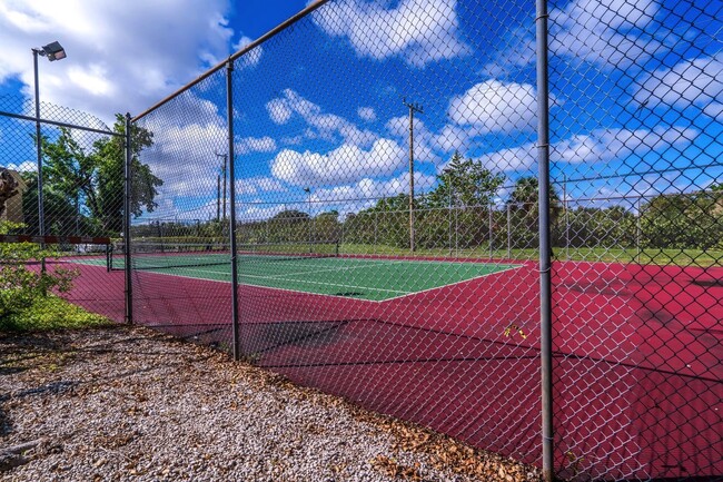 tennis courts - 490 NW 20th St