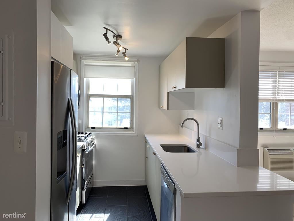 Foto principal - 4364 N Pershing Dr