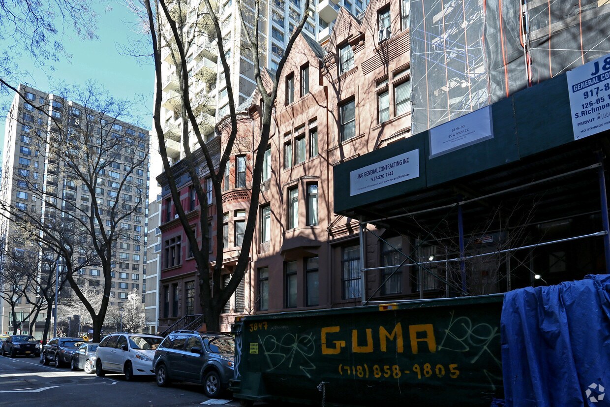 Building Photo - 59 W 90th St