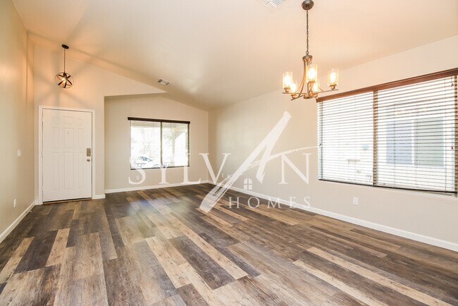 Building Photo - Gorgeous 4BR Home in Alterra South!