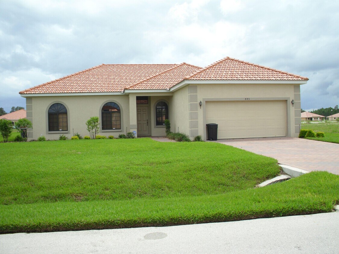 445 Cinnamon Dr, Kissimmee, FL 34759 House Rental in Kissimmee, FL