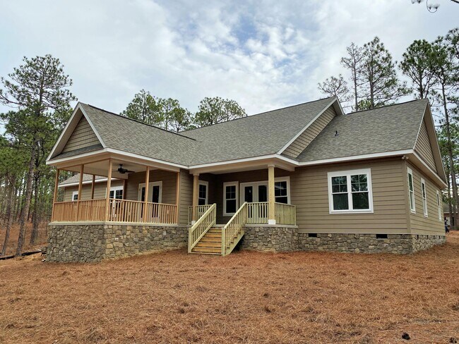 Building Photo - 118 Fawnwood Dr