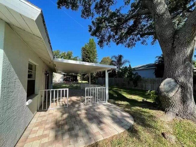 Building Photo - 1306 Markley Dr
