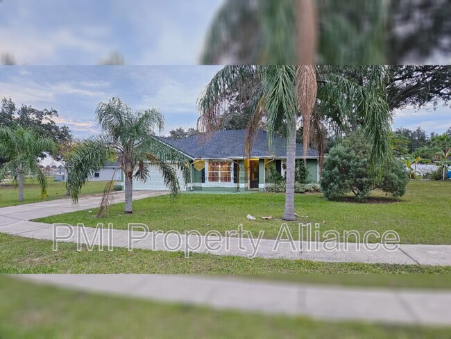 Foto del edificio - 16044 Worthington Blvd