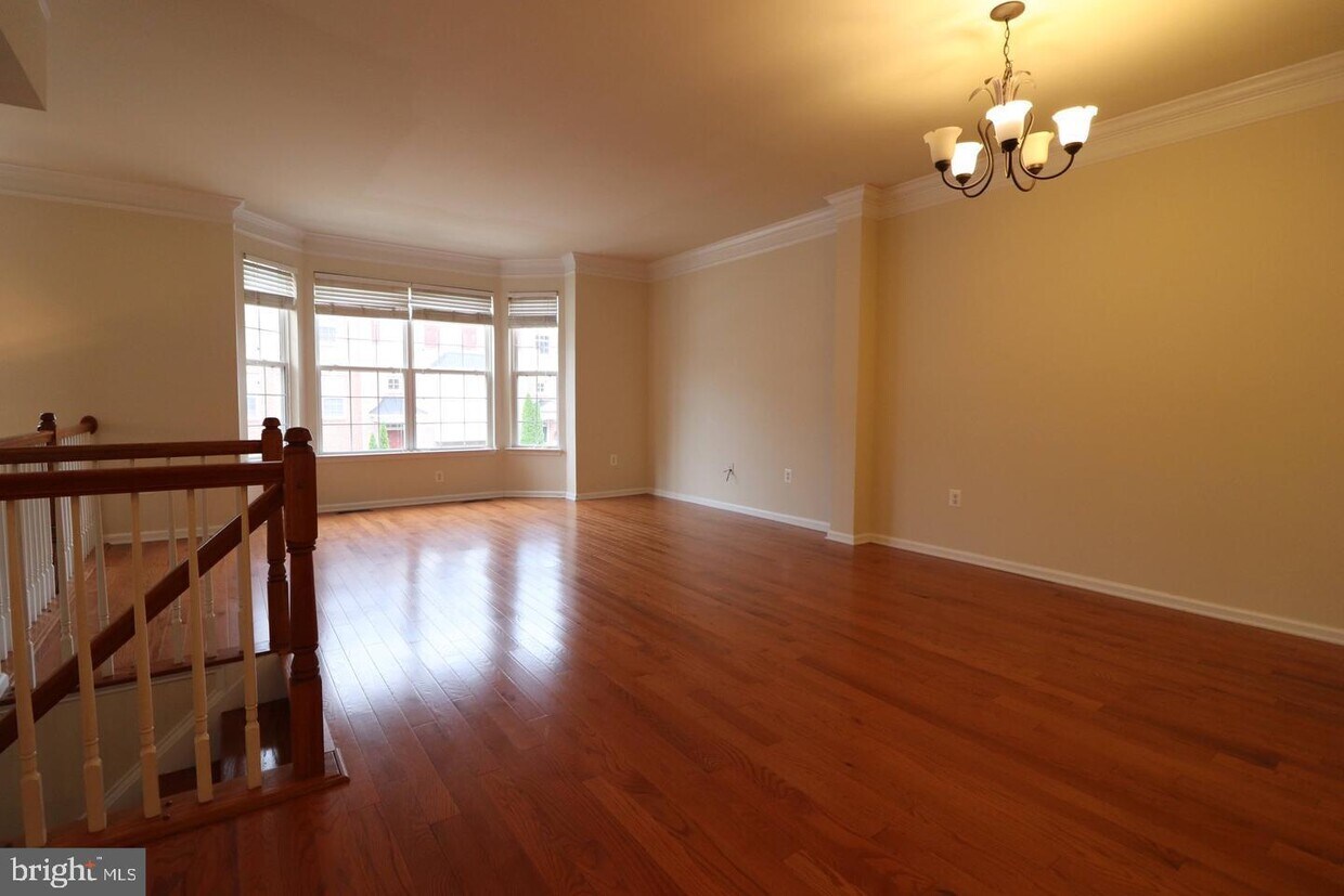 4631 Carisbrooke Ln, Fairfax, VA 22030 Townhome Rentals in Fairfax VA