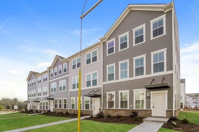 Foto del edificio - 4353 Johnston Oehler Rd