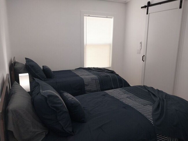 Foto del edificio - 720 Pritchett Ln