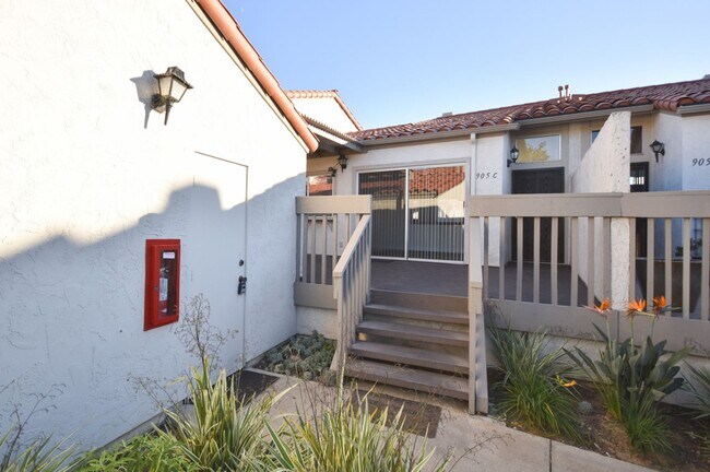 Foto del edificio - 3 BR Condo in Carlsbad! Close to Walking T...