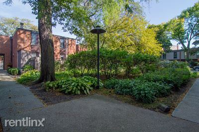 Building Photo - 3 br, 1.5 bath Condo - 2044 N Larrabee St