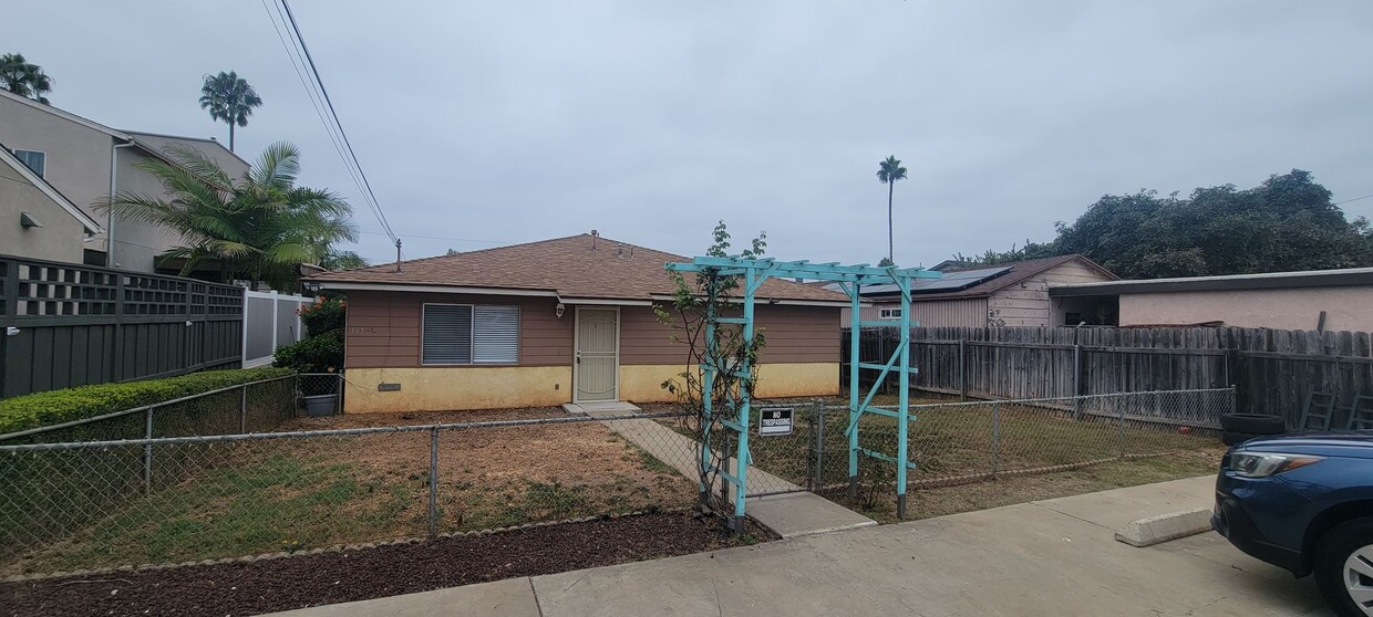 Foto principal - 565 Delaware St