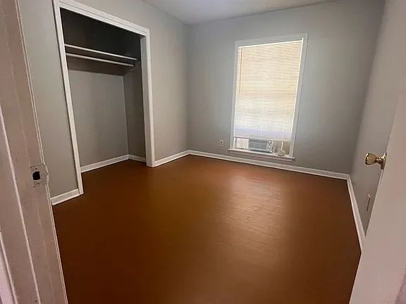 Foto del edificio - "Charming 3-Bedroom Memphis Home with 5 Half Baths – Perfect for Entertaining!"