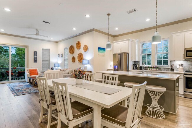 Foto del edificio - 70 Marthas Ln