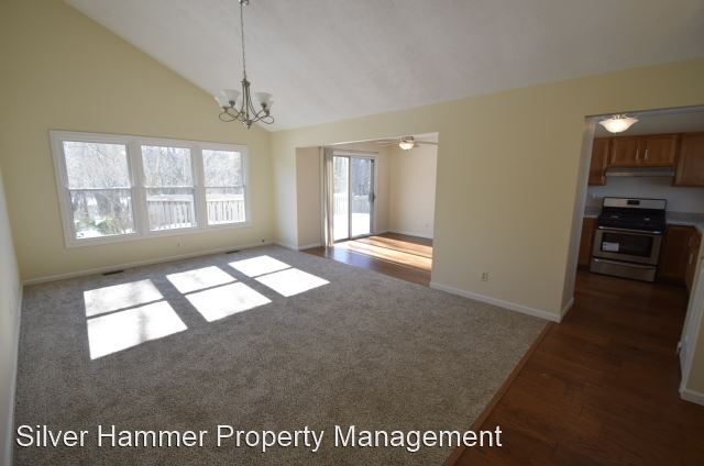 Foto del edificio - 3 br, 2 bath House - 203 Sandalwood Drive