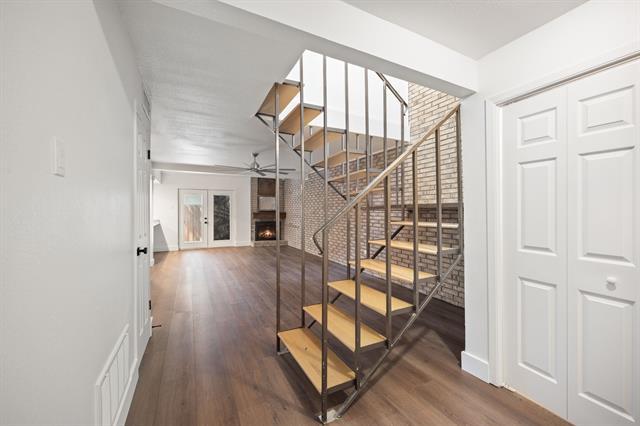 Building Photo - 2706 Creekwood Ct