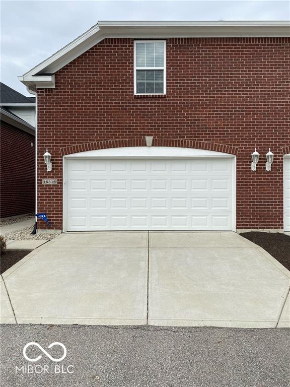 Foto principal - 16316 Bay Meadow Cir