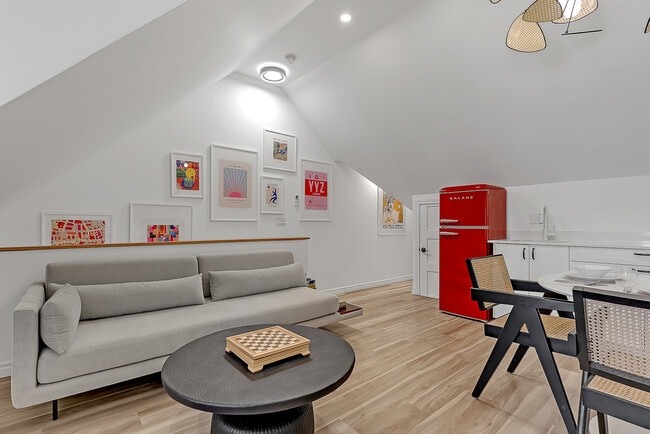 Photo du bâtiment - 195 Osler St