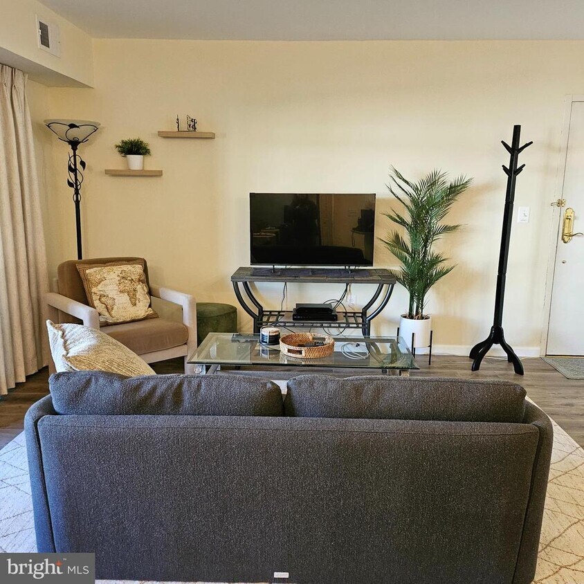 Foto principal - 304 Forbes St