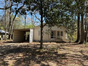 Building Photo - 709 S Olive St