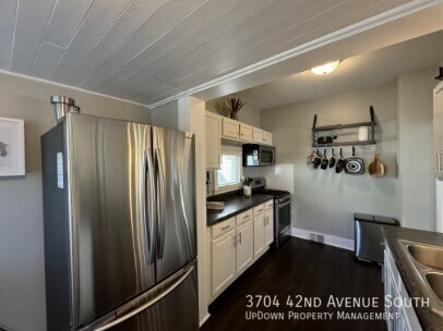 Foto del edificio - 3704 42nd Ave S