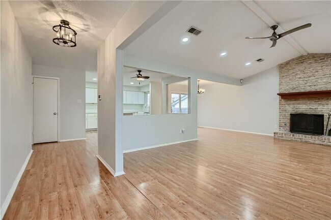 Foto del edificio - 12408 Turtleback Ln