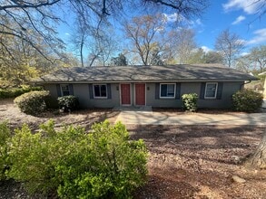 Building Photo - 114 Calhoun St