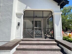 Building Photo - 320 3rd St