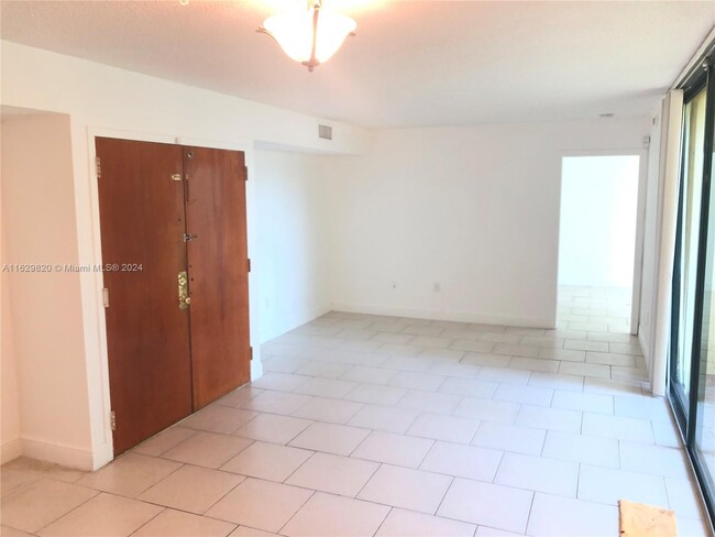 Building Photo - 11790 SW 18th St