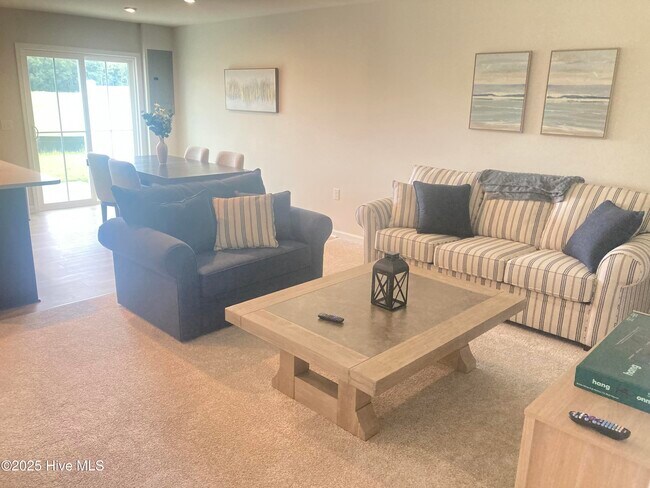 Foto del edificio - 3226 Edgemead Cir