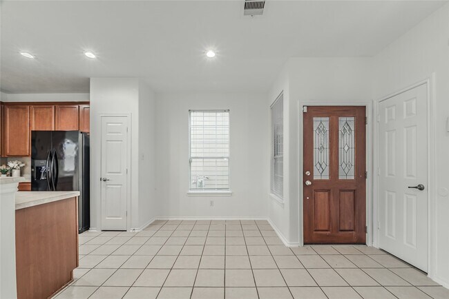 Foto del edificio - 2714 Maybrook Hollow Ln