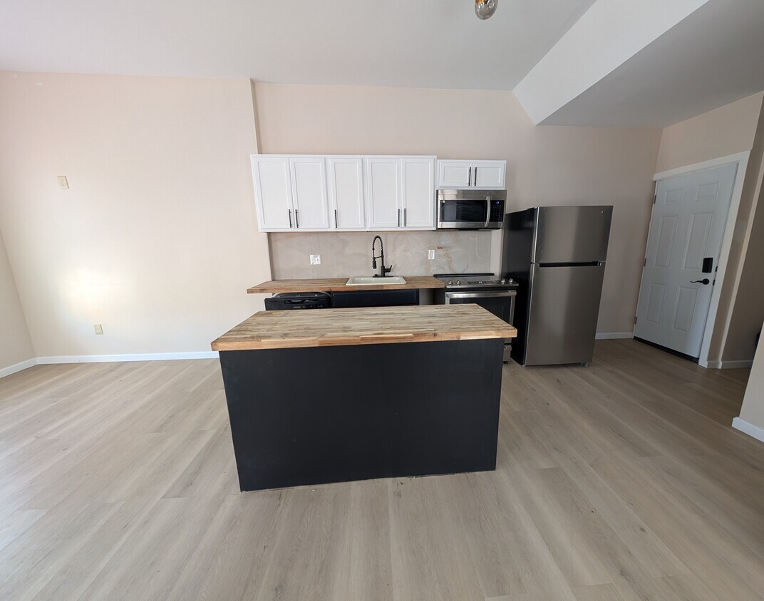 Foto principal - 2352 N 29th St