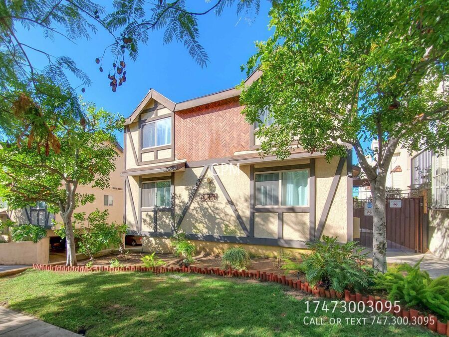 Primary Photo - 137 Carr Dr