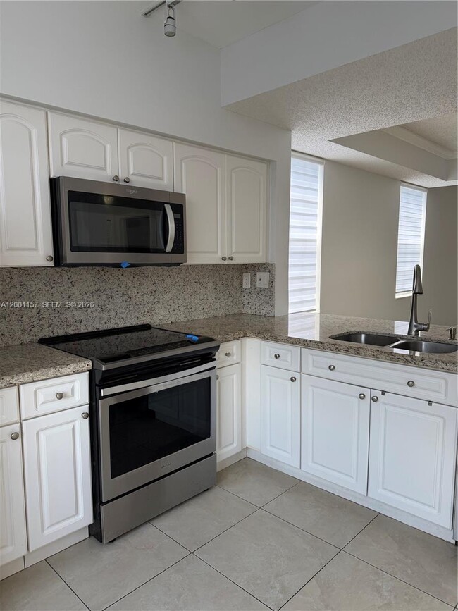 Foto del edificio - 14827 Balgowan Rd