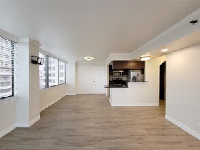 Building Photo - 3525 Sage Rd