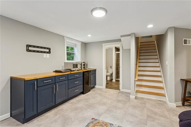 Foto del edificio - 720 Brookline Dr SE