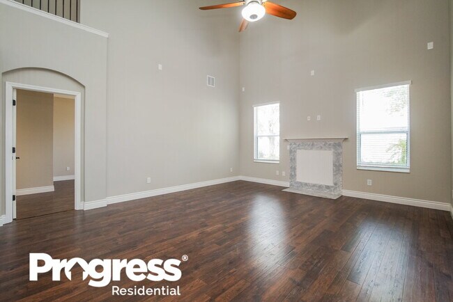 Foto del edificio - 3217 Spicer Ave