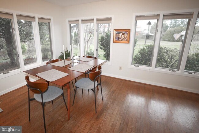 Building Photo - 6025 Orris St