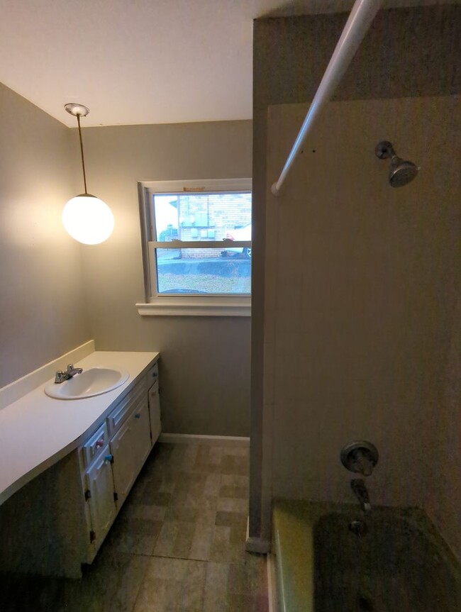 Foto del edificio - 4667 Cary Ln