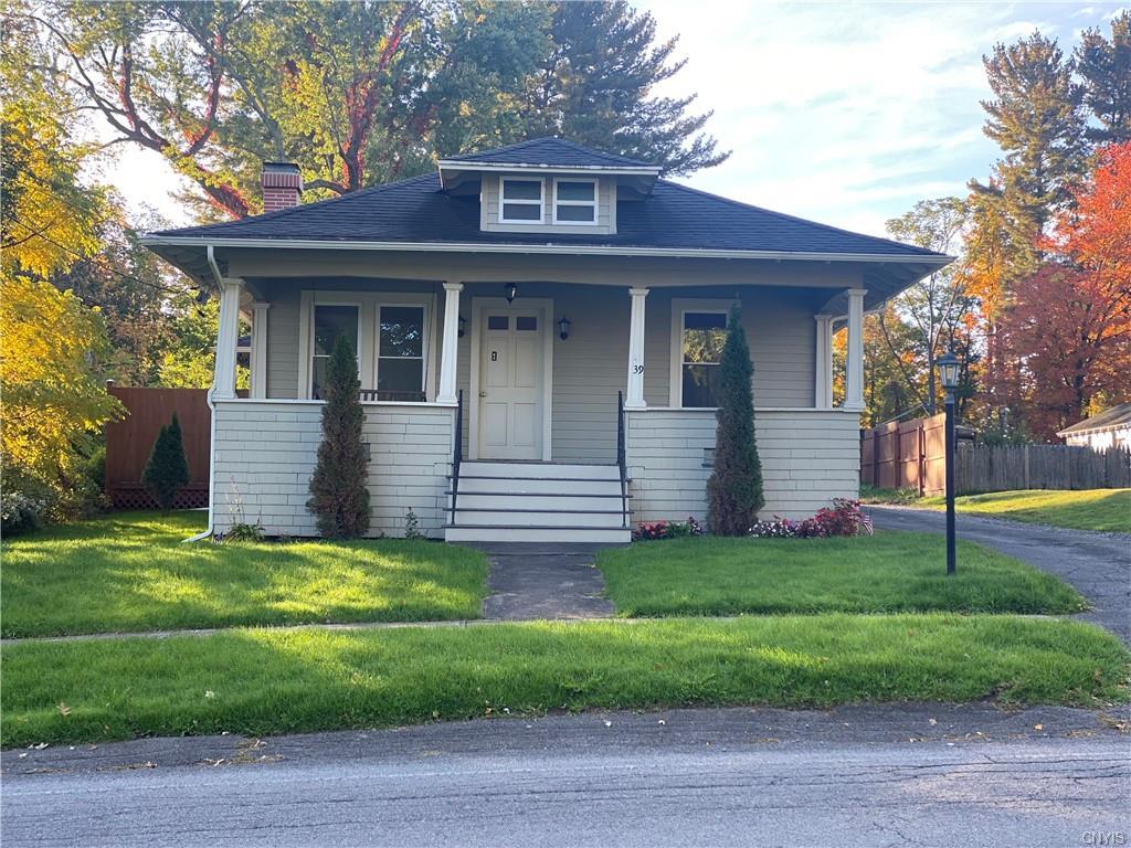 Primary Photo - 39 Merritt Pl