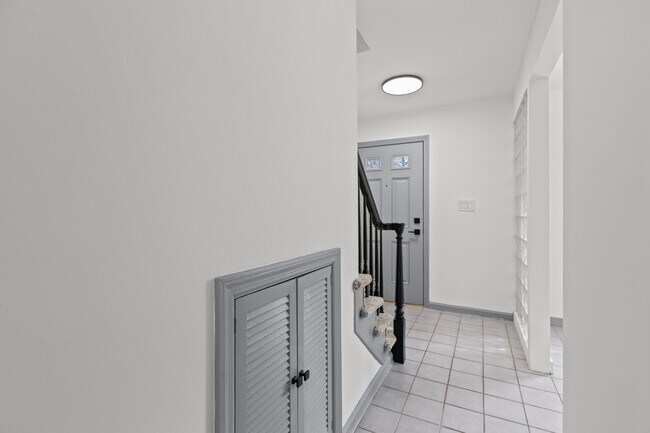 Foto del edificio - 546 Carriage Cir